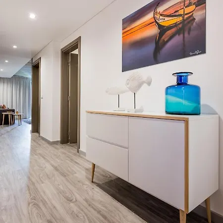 Innapartments - Sao Goncalinho אבאירו